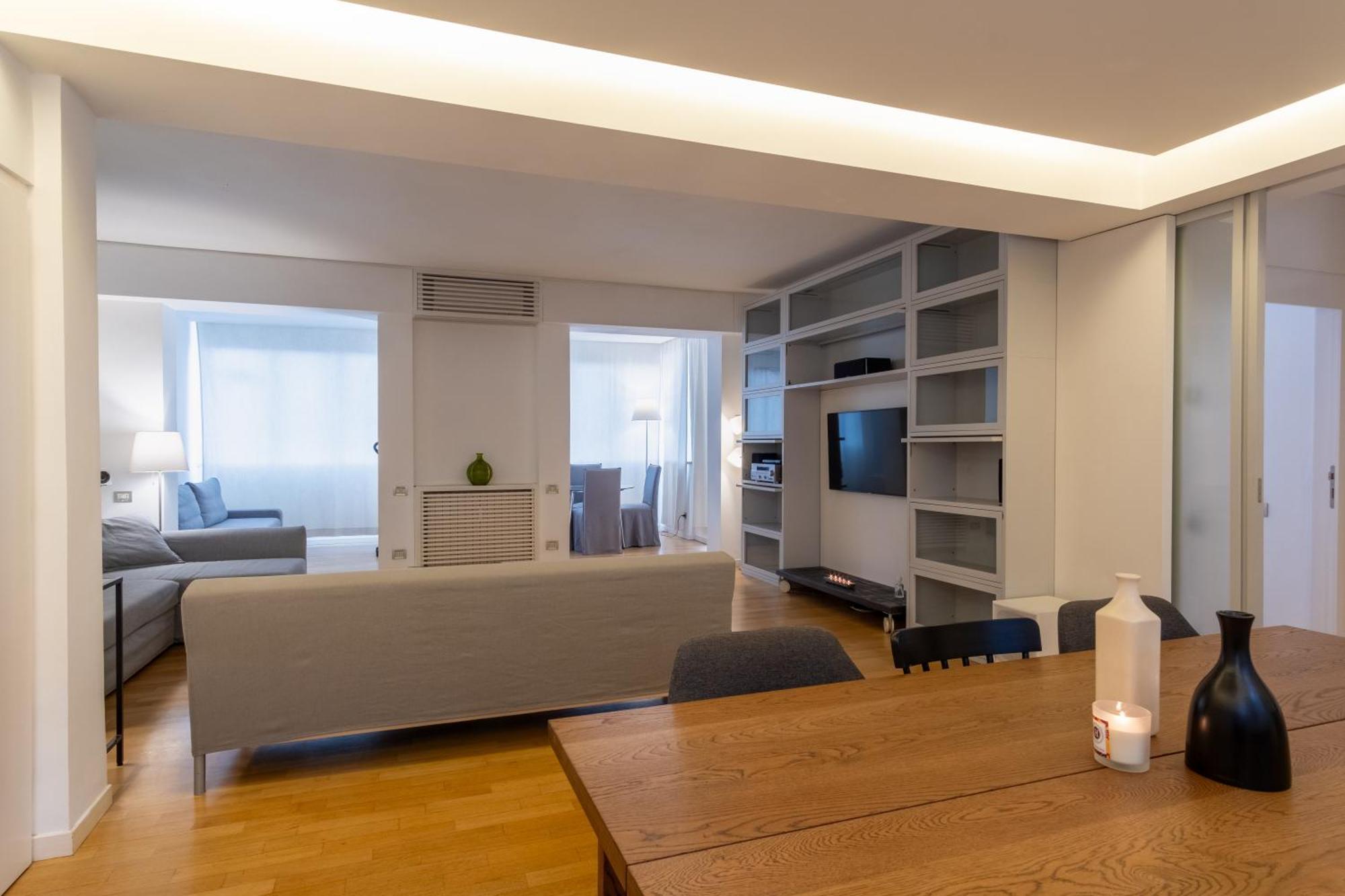 Attic With Terrace And Jacuzzi - Luxury Apartment Rom Exterior foto