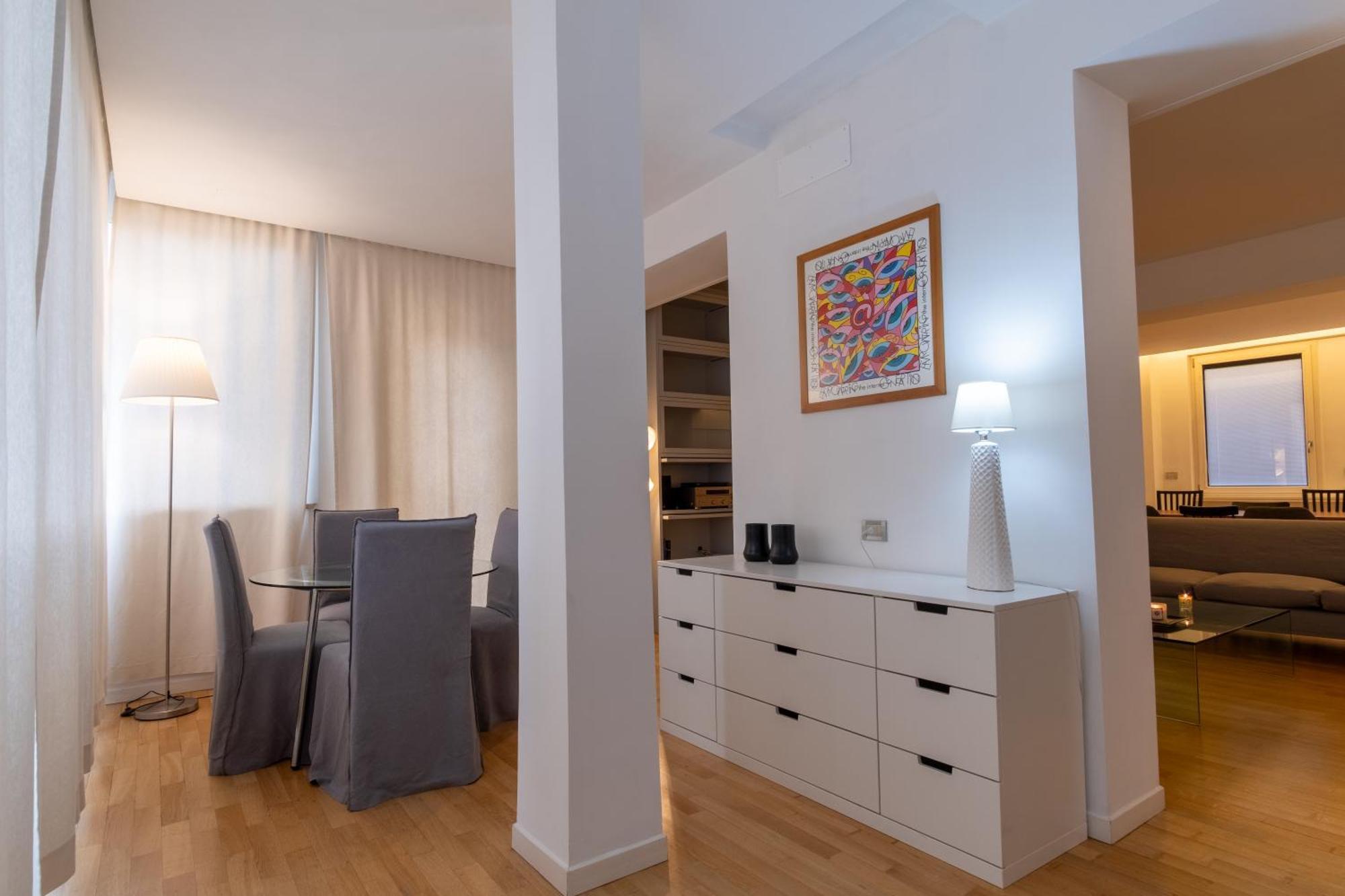 Attic With Terrace And Jacuzzi - Luxury Apartment Rom Exterior foto